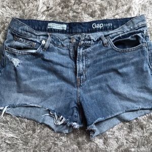 Gap girlfriend fit jean shorts!